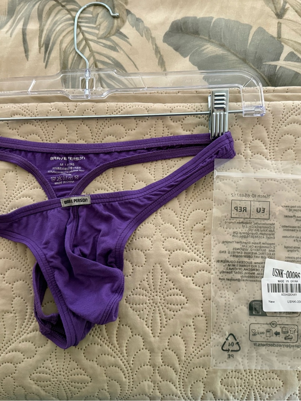 Brave Person mens Purple thong - Med - Picture 4 of 6